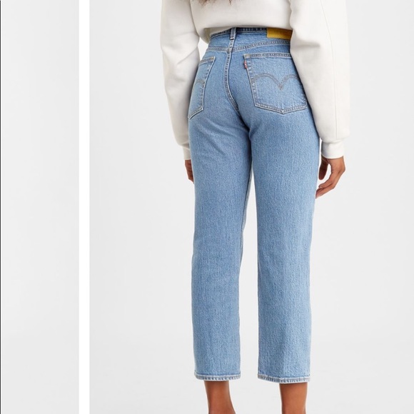 🍁NWT Levi’s Wedgie Straight Jean - Picture 4 of 7